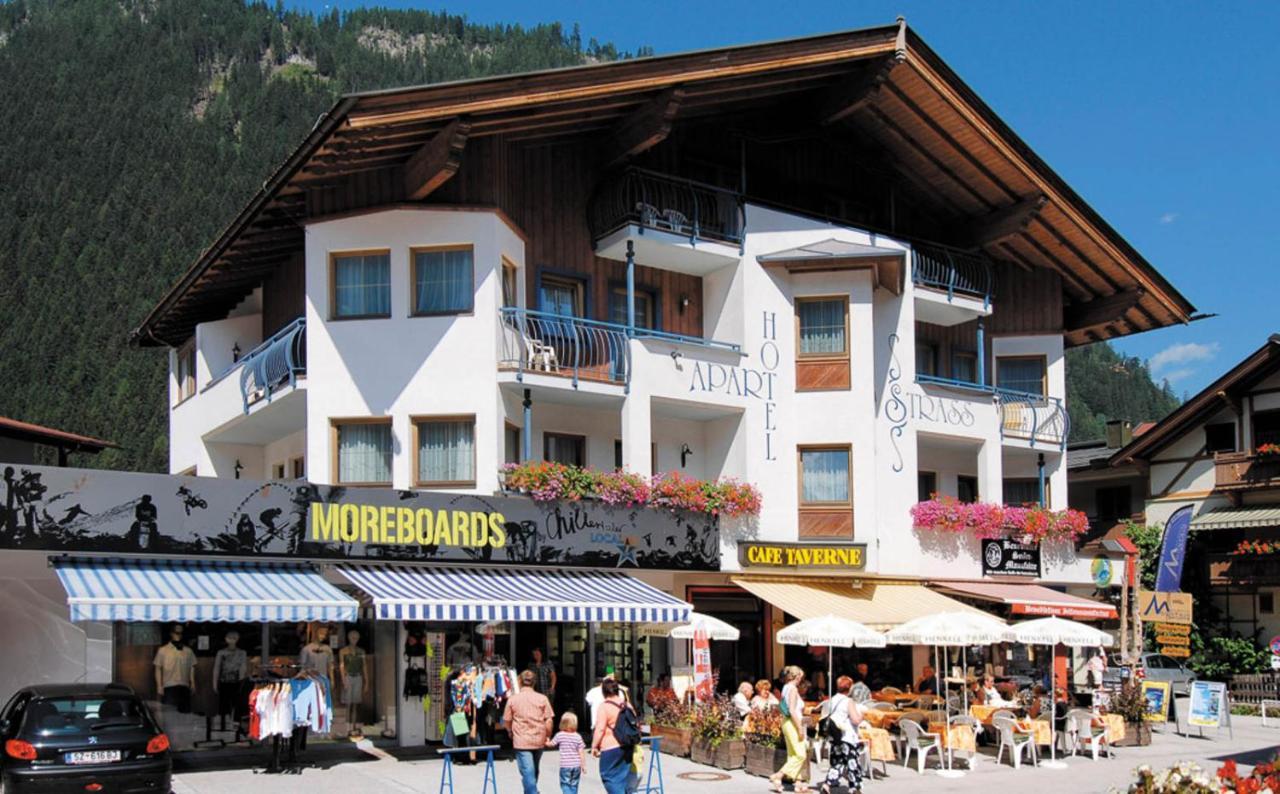 Heart Hotel Nordstern Mayrhofen Esterno foto